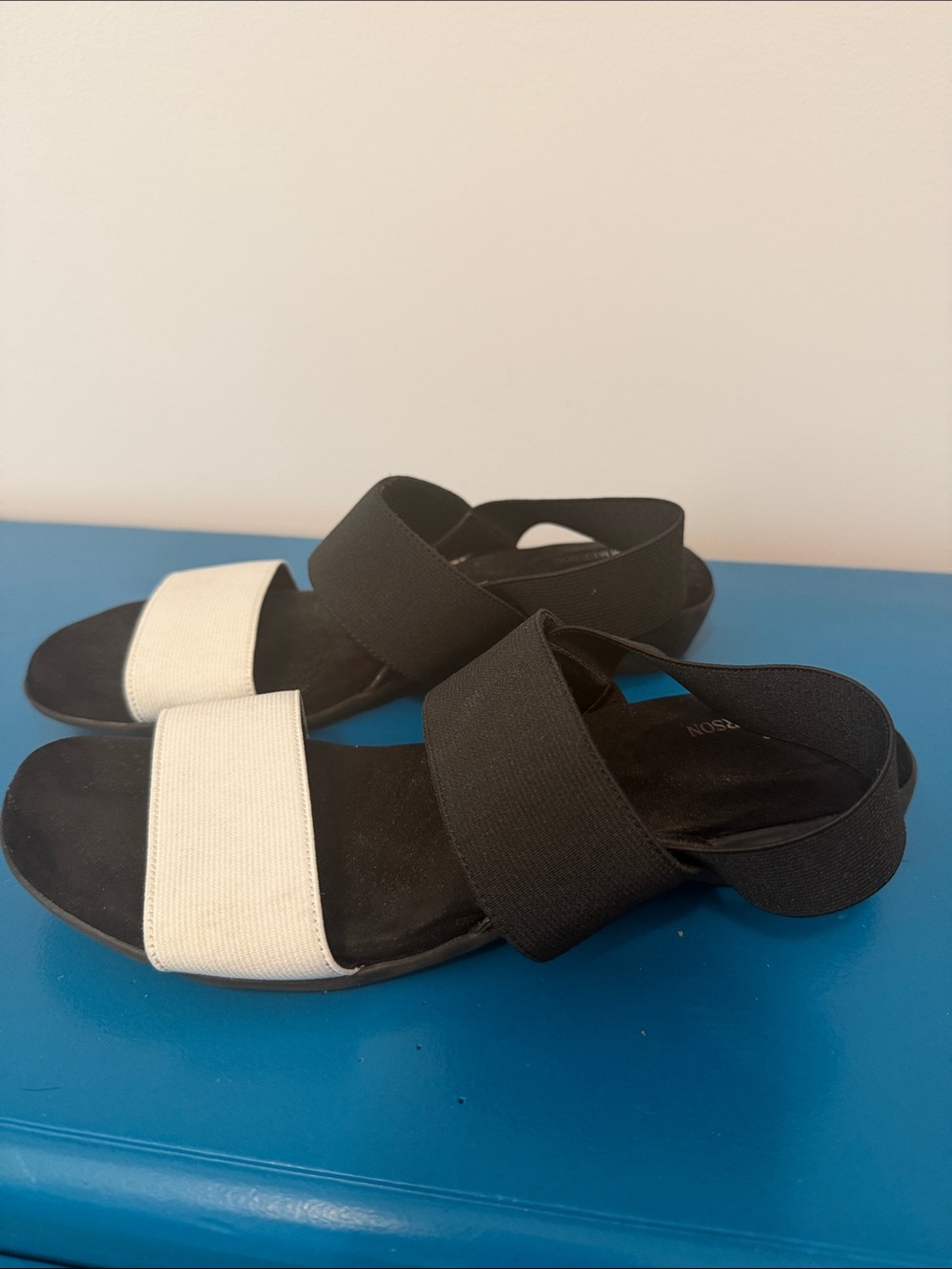 Ros Hommerson Black & Cream Elastic Crossover Sandals